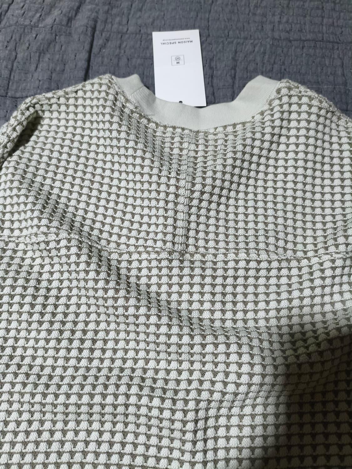 메종 스페셜  와플니트 크루넥 롱 슬리브 2(105~115) 새상품 상품이미지4