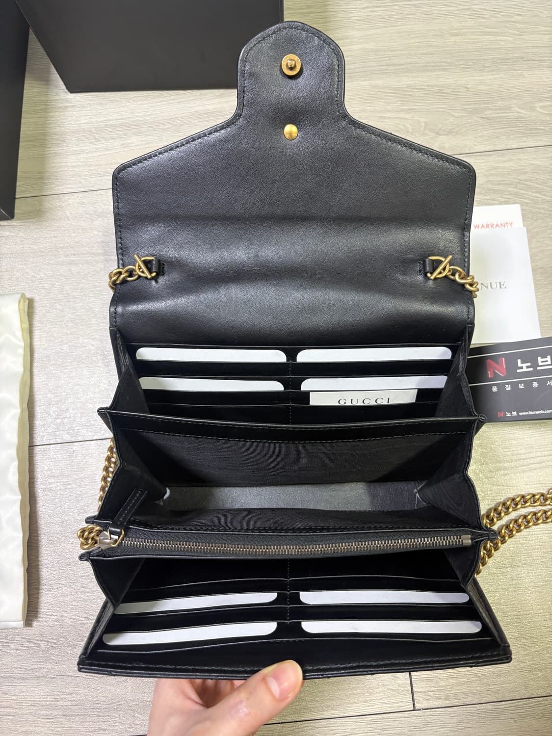 구찌 GG 마몽 마틀라세 미니 체인백 블랙 정품 상품이미지4