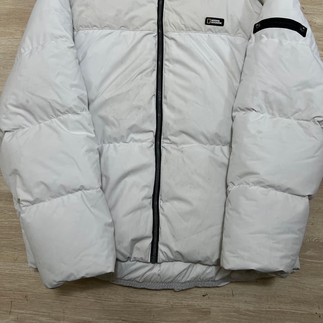 내셔널지오그래픽 덕다운 와펜 패딩 점퍼 [라이트 그레이] XL/105 상품이미지3