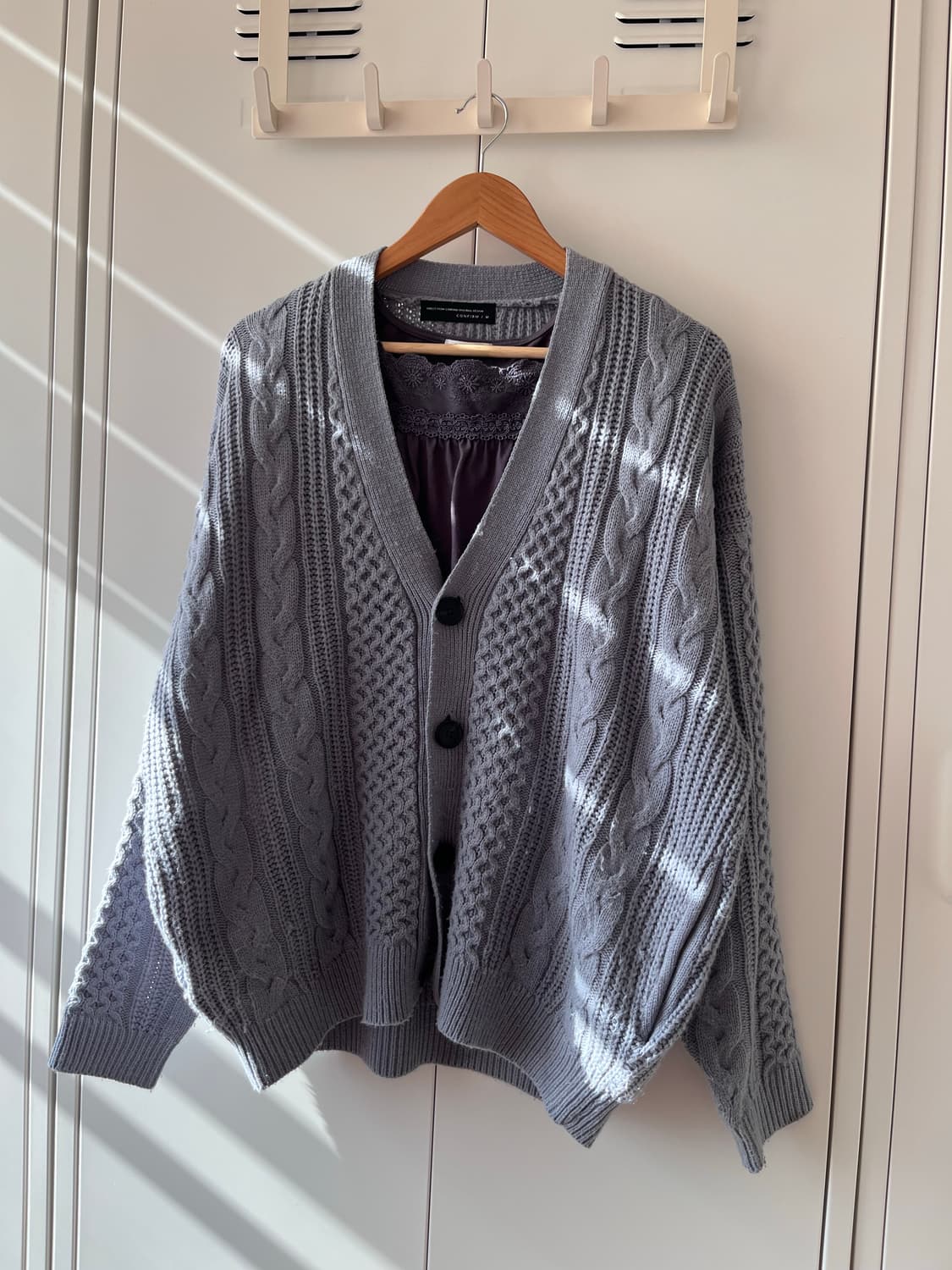 Confirm vintage 소라 꽈배기 브이넥 니트 가디건  상품이미지4