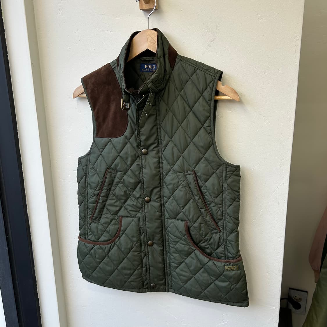 폴로 랄프로렌 카키 조끼 패딩  상품이미지2