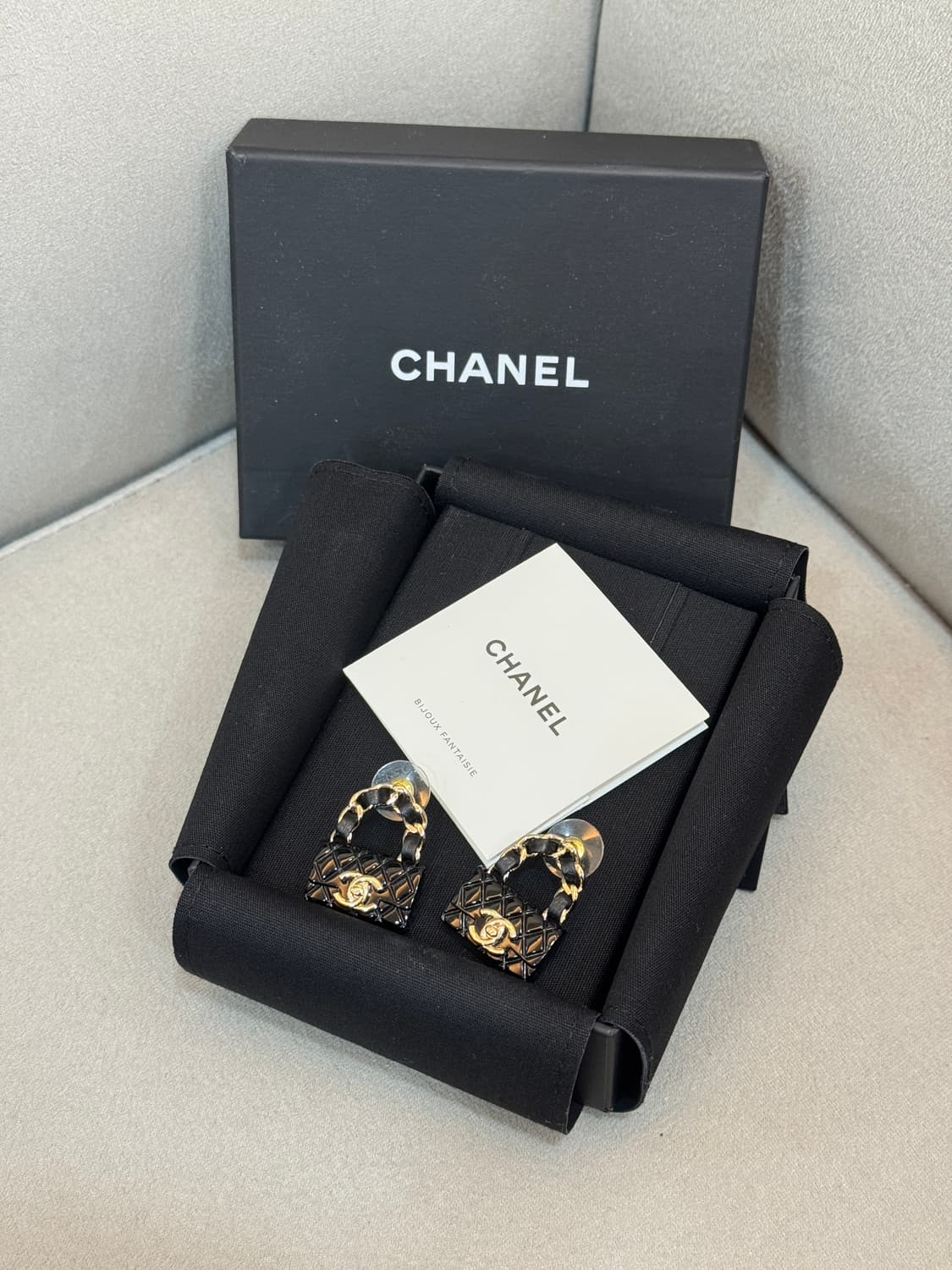 샤넬 카프스킨 체인백 가방 귀걸이 이어링 상품이미지1