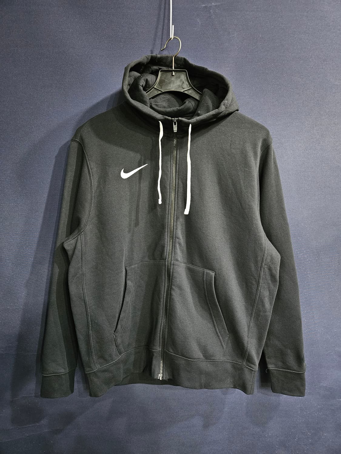 나이키 자수로고 블랙 남성 110 기모 후드집업  상품이미지1