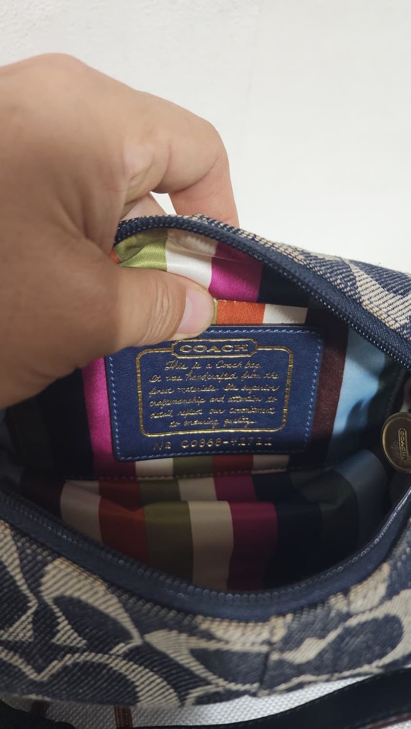 코치 데님 시그니처 미니백 상품이미지9