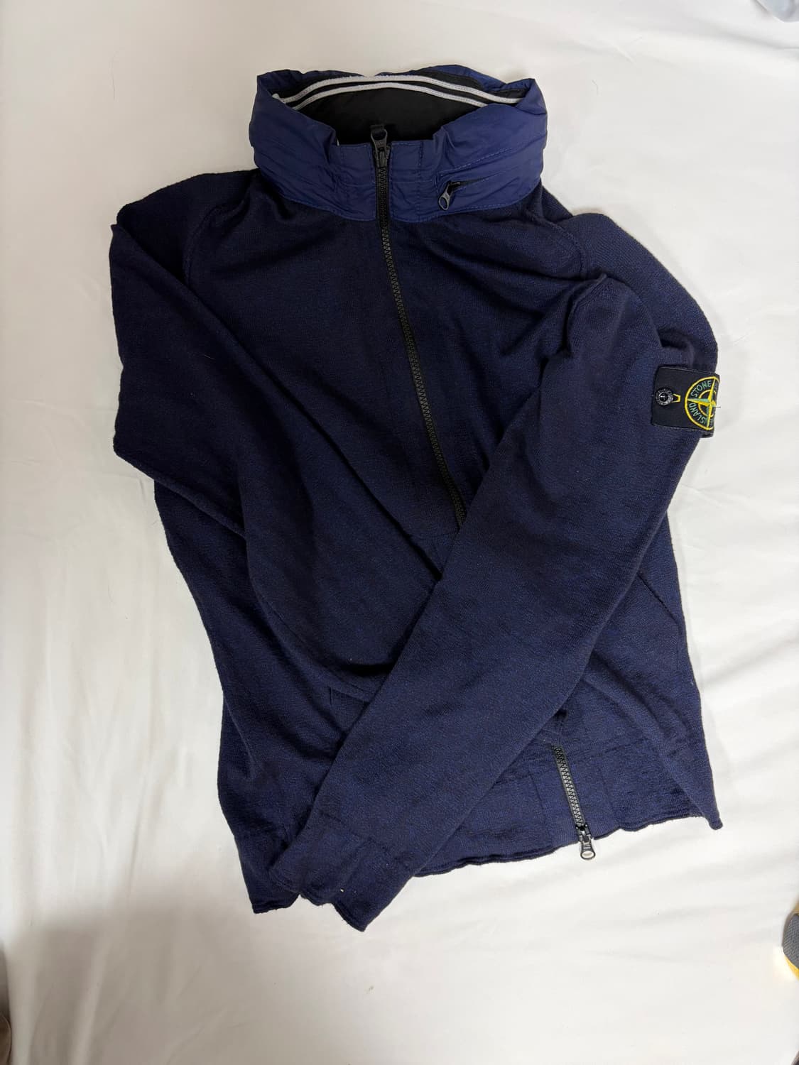 스톤아일랜드 니트집업 상품이미지2