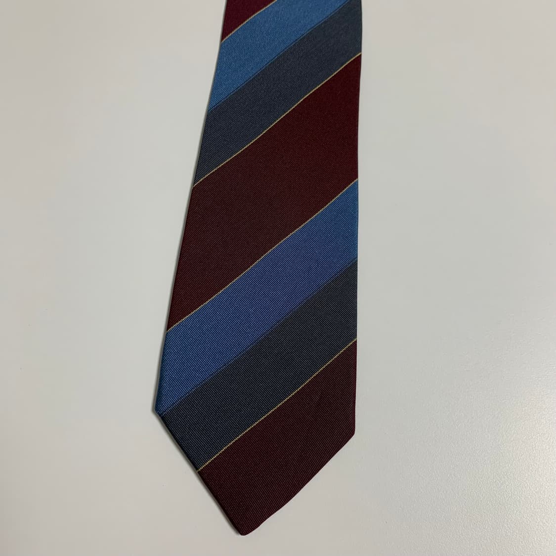 랑방(LANVIN) 레지멘탈 넥타이 명품 클래식정장 A+등급 8cm 상품이미지10