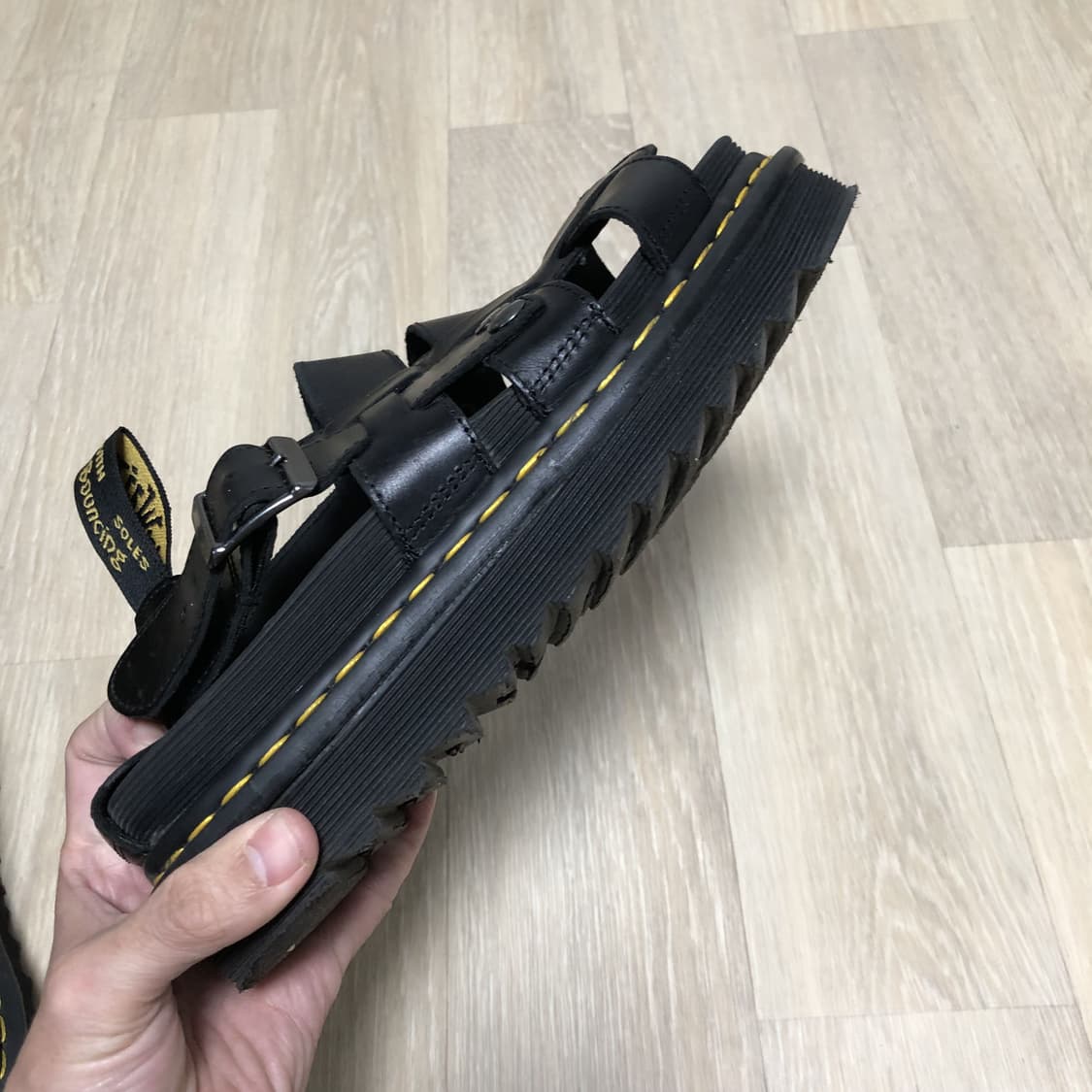 (260) 닥터마틴 Dr.martens 테리 TERRY 스트랩 샌들 상품이미지8