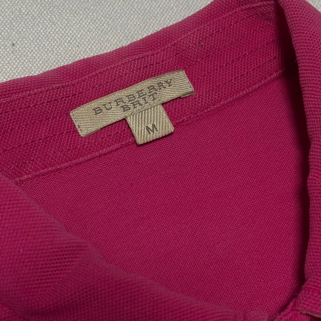 M 버버리 핑크 카라 반팔티 상품이미지4