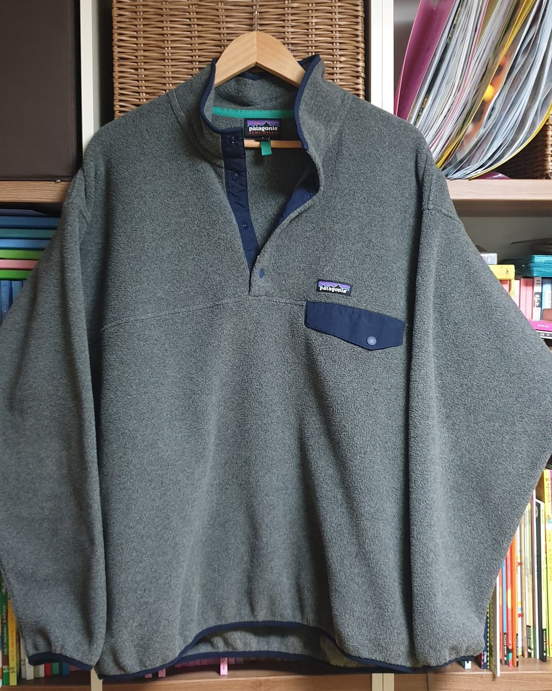 파타고니아 헤비웨이트 신칠라 풀오버 니켈 네이비 L
 상품이미지2
