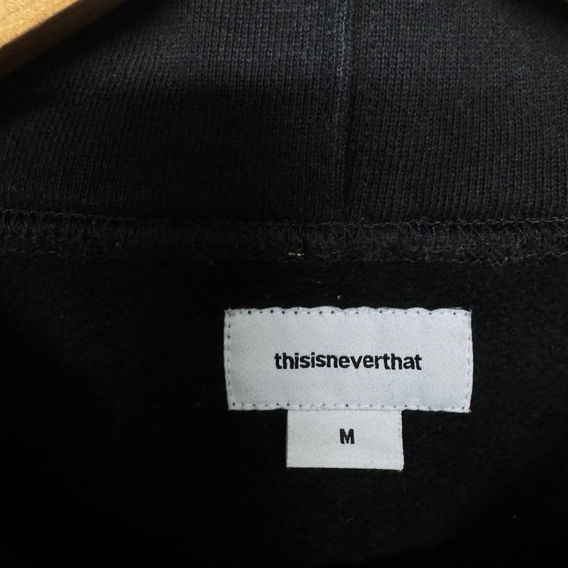 디스이즈네버댓 자수로고 후드티 상품이미지3