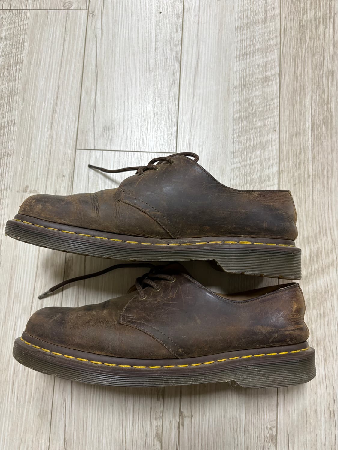 닥터마틴 1461 3홀 크레이지홀스 270 상품이미지2