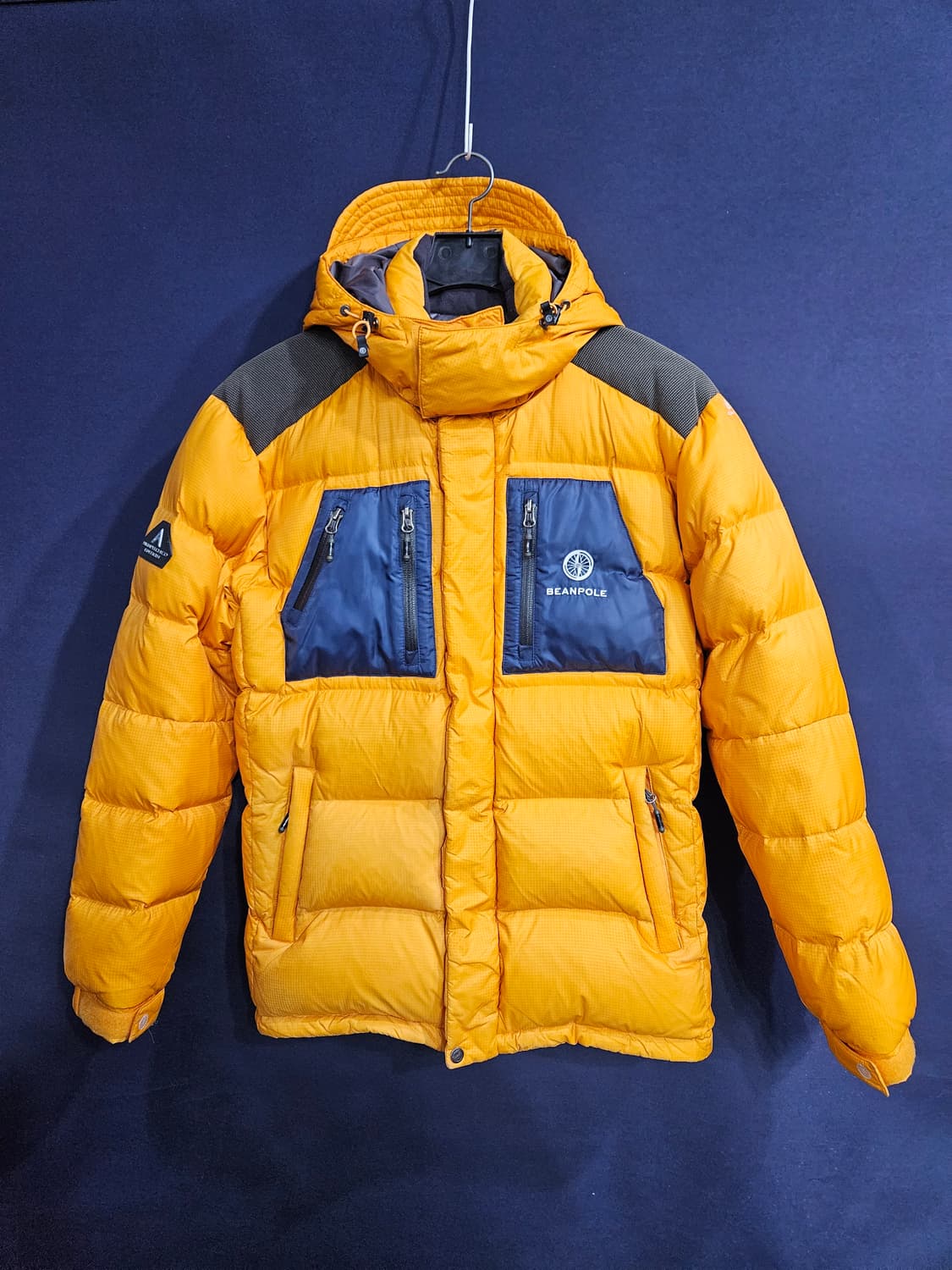 빈폴 옐로우컬러 남성 105 구스다운 패딩  상품이미지1