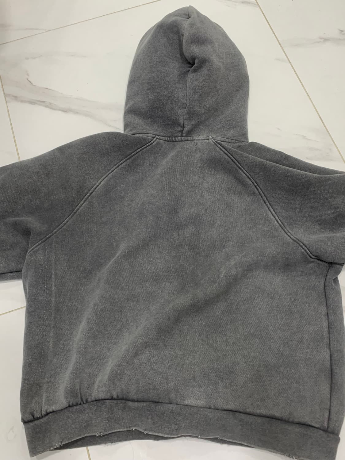 자라 크롭 후드티 차콜 상품이미지2