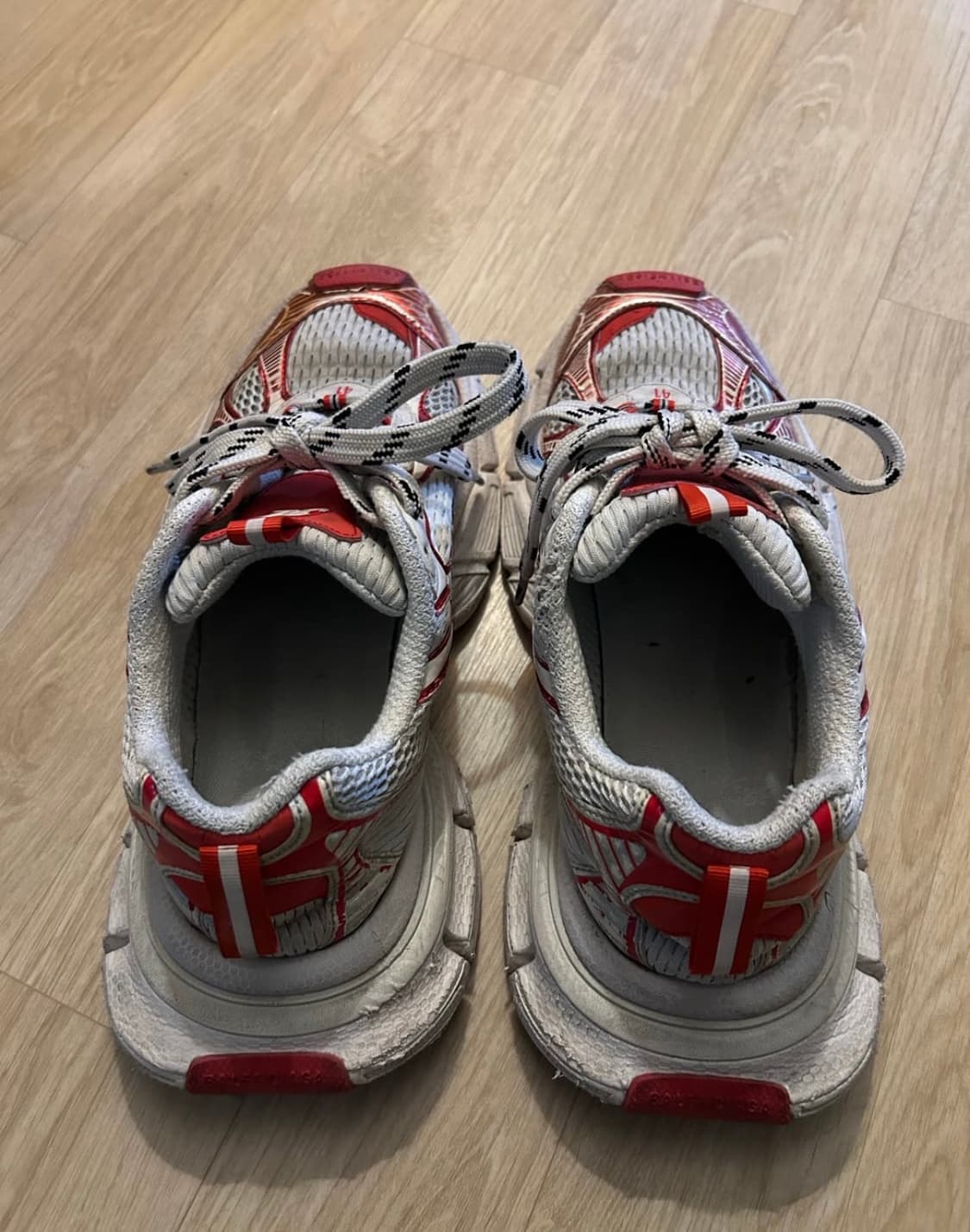 발렌시아가 3xl 레드 41 상품이미지4