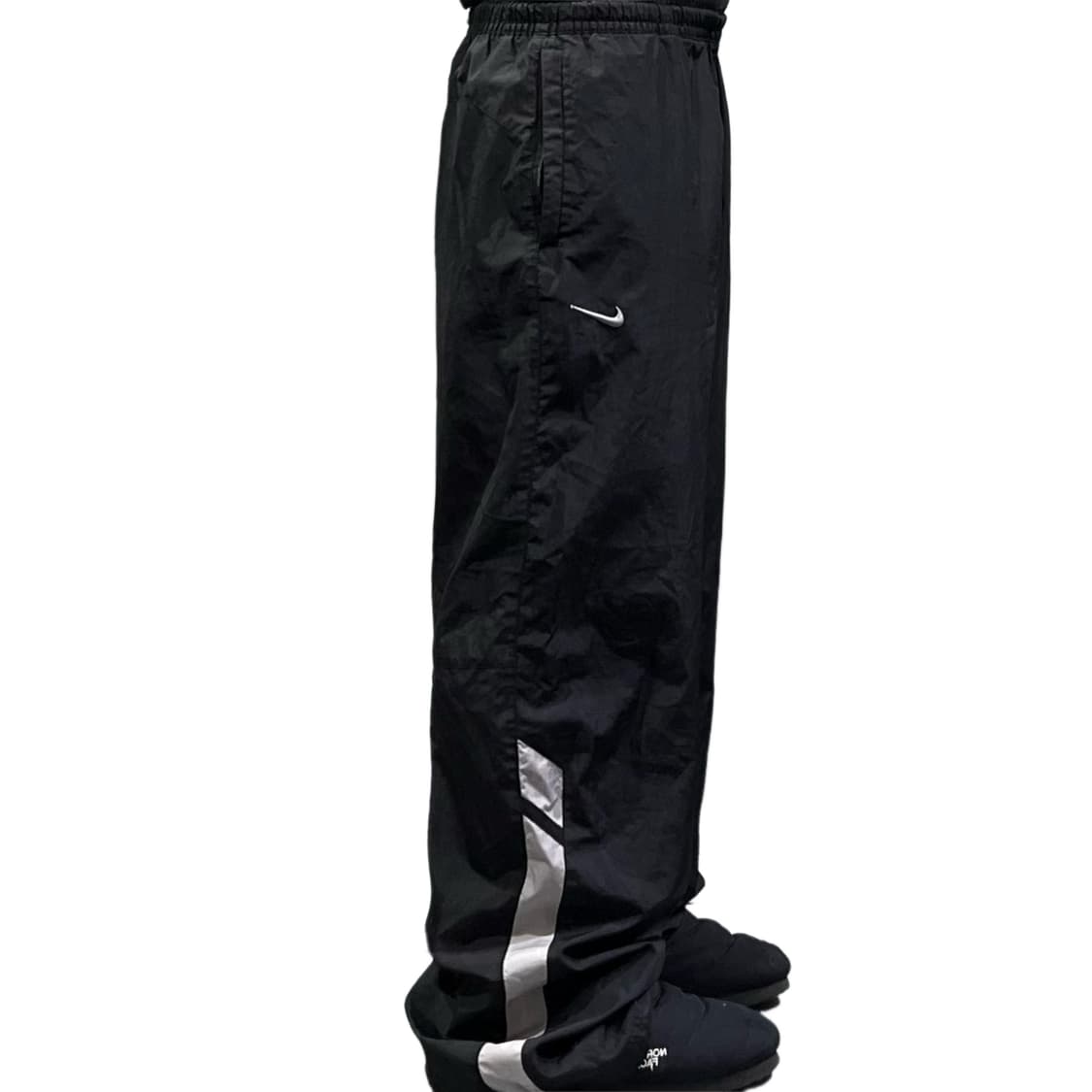 나이키 블랙 그레이 포인트 츄바 상품이미지1