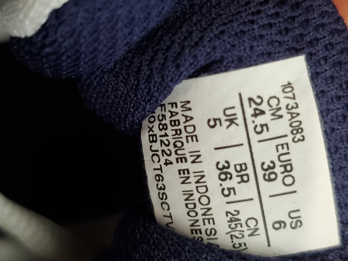 새상품급)아식스 운동화 CF 112433201-102 배구 배드민턴 탁구 상품이미지10