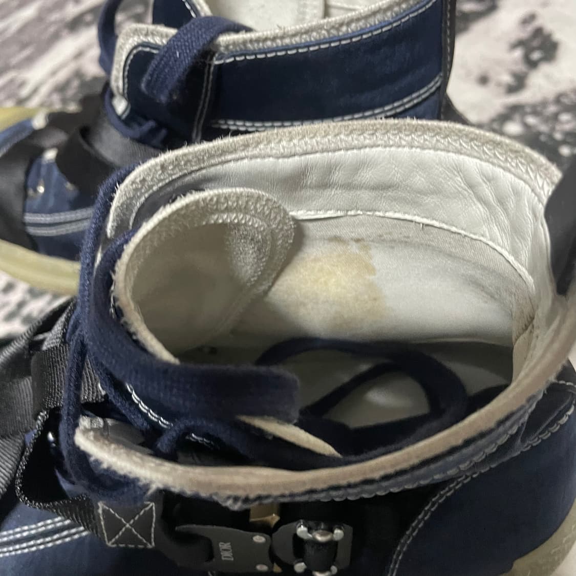 디올 알릭스 B23 로얄 블루 상품이미지3