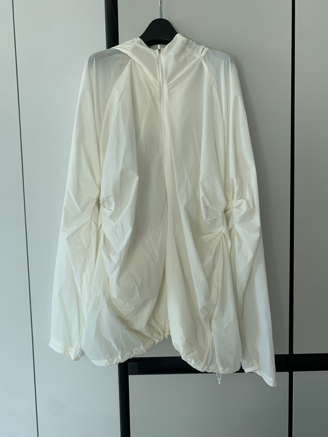 [XL] 포스트아카이브팩션(PAF) 7.0 테크니컬자켓 Right 화이트 상품이미지1