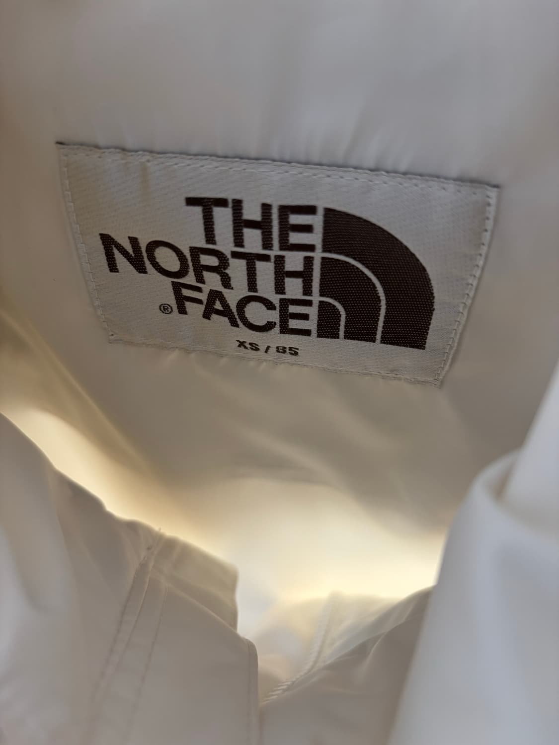 노스페이스 바람막이 상품이미지4