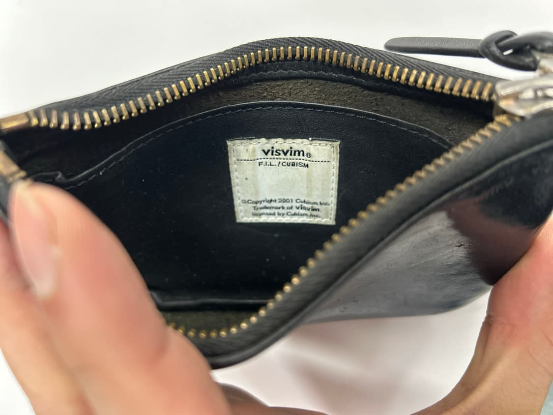 VISVIM 블랙 레더 지퍼 지갑 L 상품이미지4