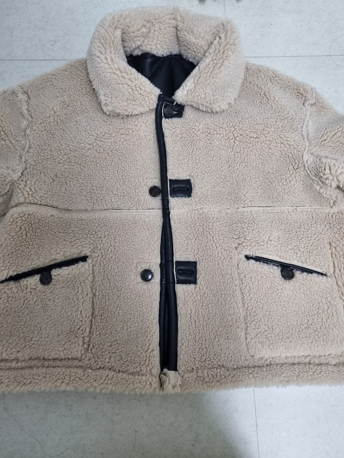 라미네즈 리버시블 무스탕 상품이미지7