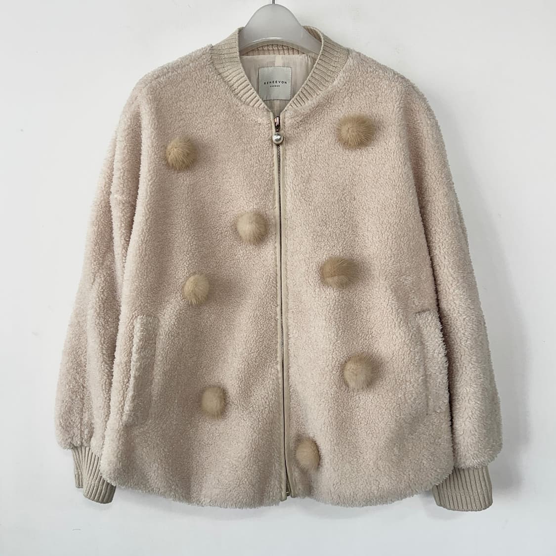 레니본 RENEEVON 폼폼 플리스 자켓 상품이미지1