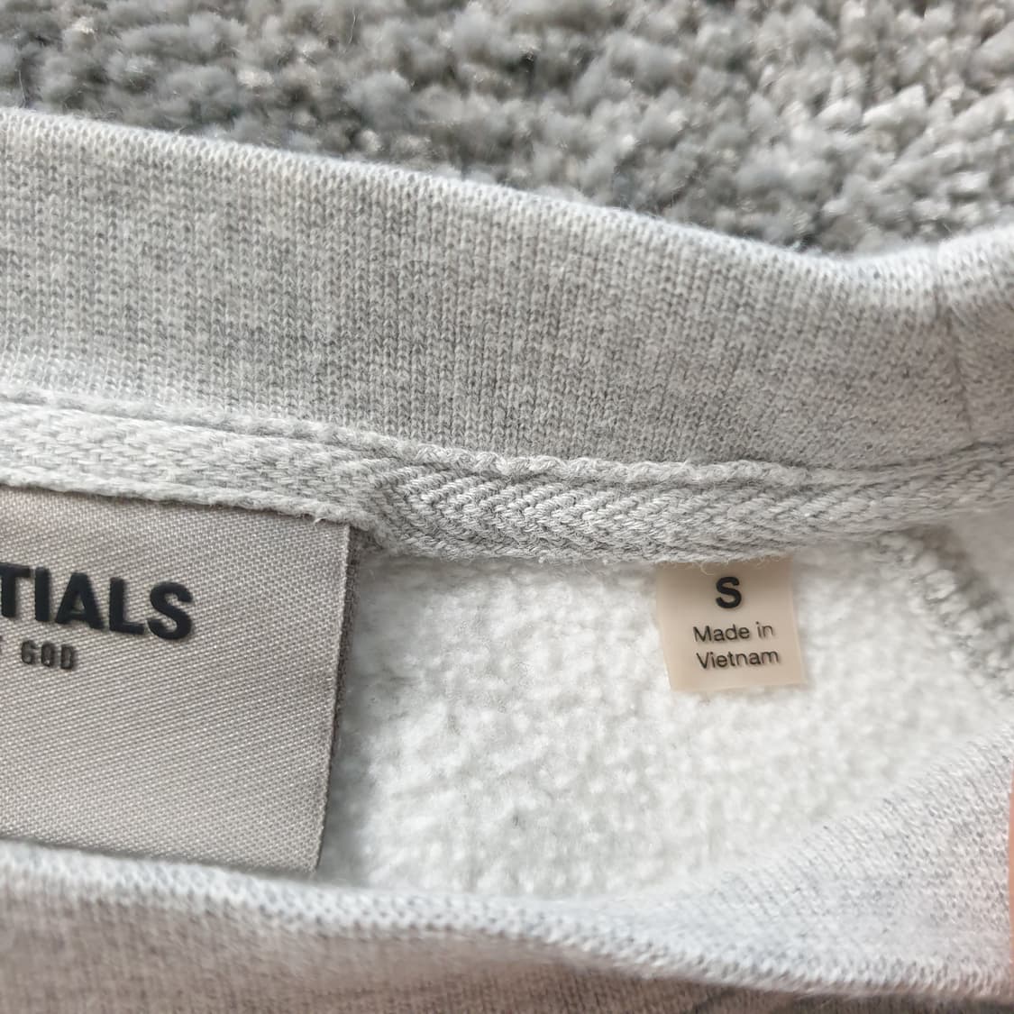 [무료배송] ESSENTIALS FEAR OF GOD 맨투맨 상품이미지3