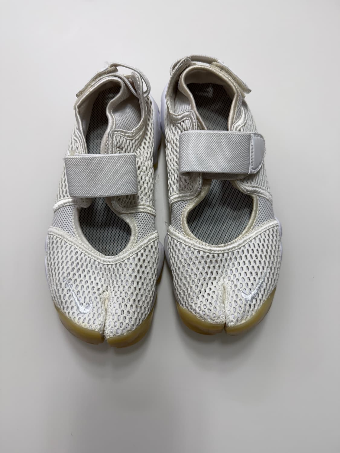 나이키 에어리프트 화이트 230 판매 상품이미지1