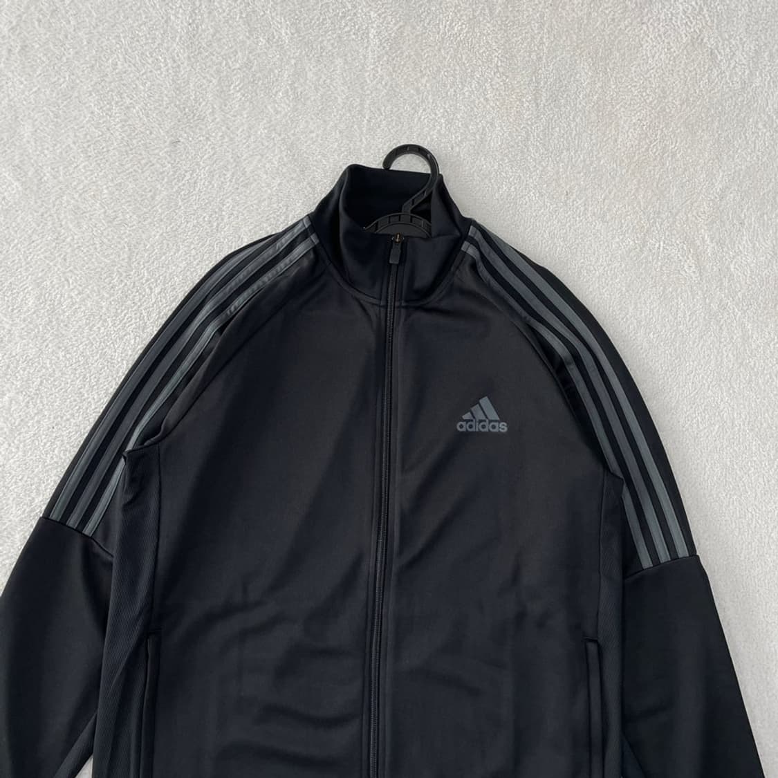 110 아디다스 블랙 트랙탑 져지 XXL 상품이미지2