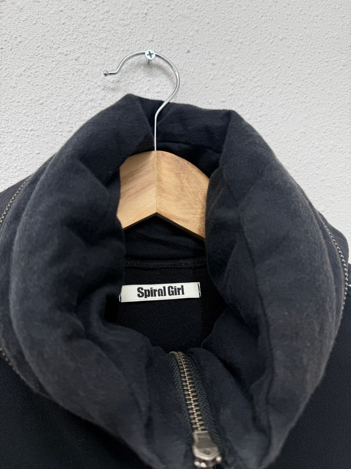 빈티지 Spiral Girl 버튼 하이넥 카라 슬림 집업 상품이미지9
