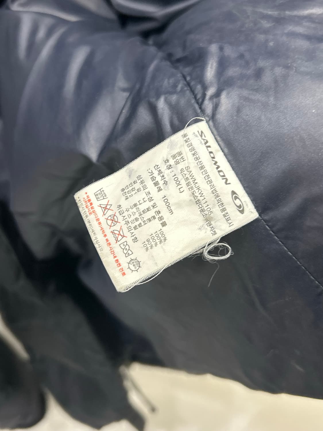 살로몬 구스패딩 L size 상품이미지6