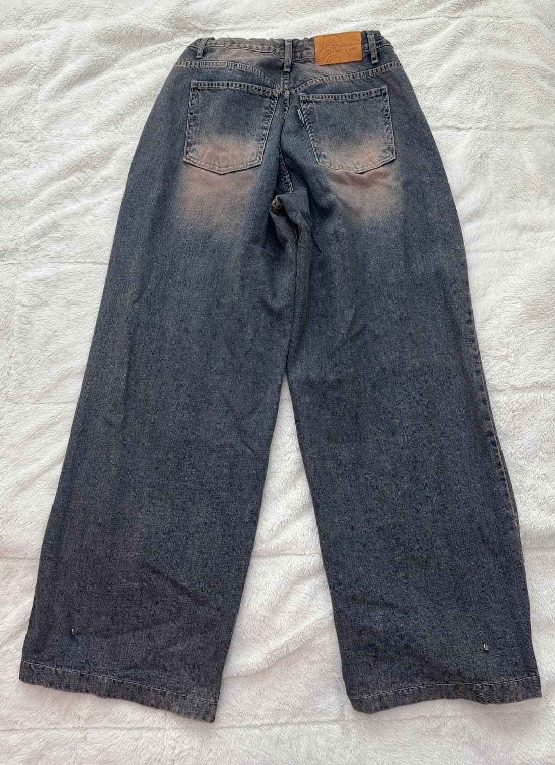 더미스테리어스호텔 핑크 데님 (르세라핌 착용) 상품이미지3