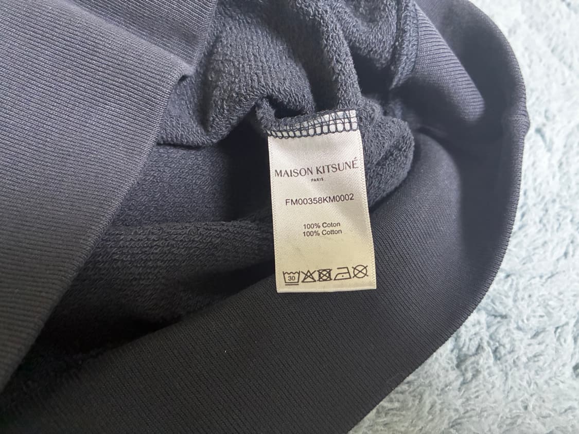 메종키츠네 진한네이비 맨투맨 L  상품이미지4