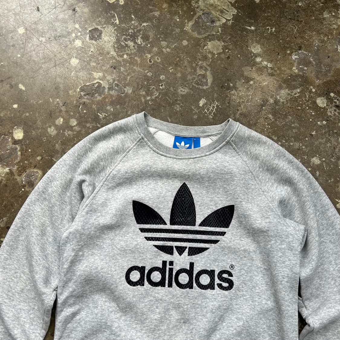 95) 아디다스 트레포일 로고 맨투맨 티셔츠 맨투맨티 스웻셔츠 남녀공용 상품이미지2