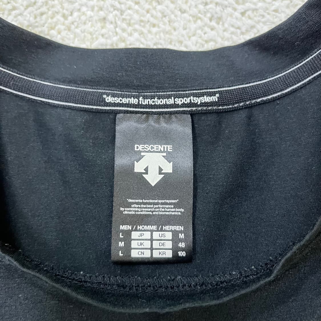 100 데상트 빅로고 반팔 티셔츠 0406M 상품이미지2