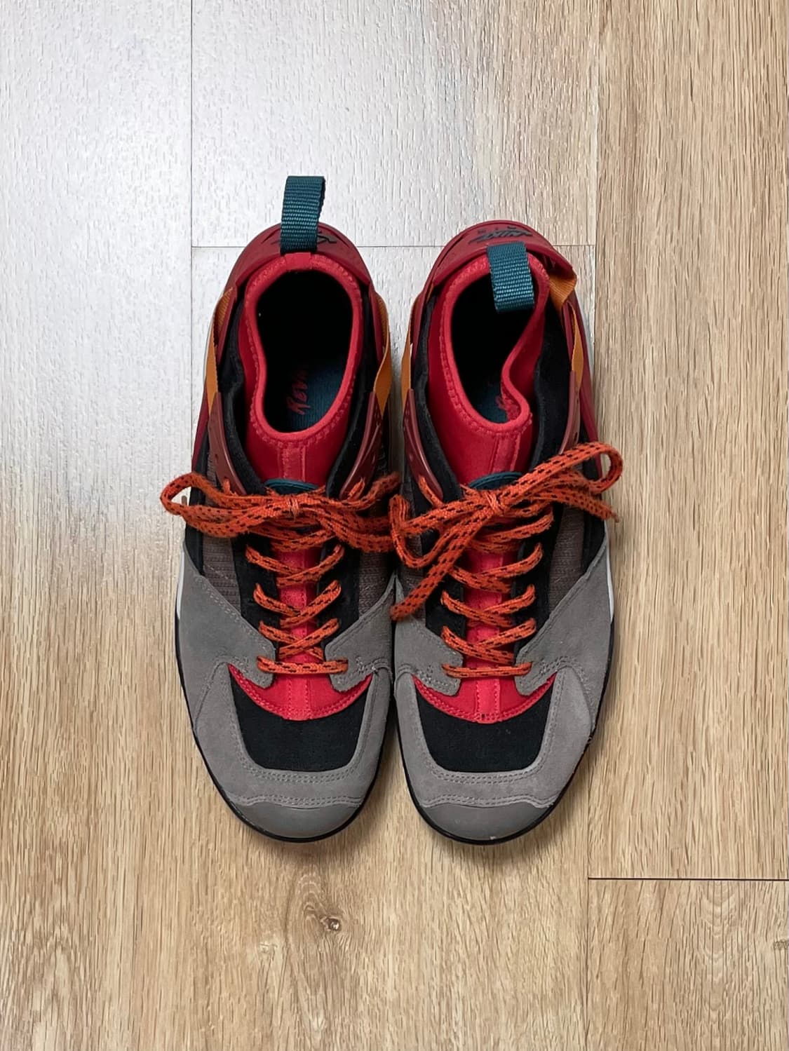 택포) 국내 유일 나이키 ACG 에어 리바더치 짐레드 상품이미지2