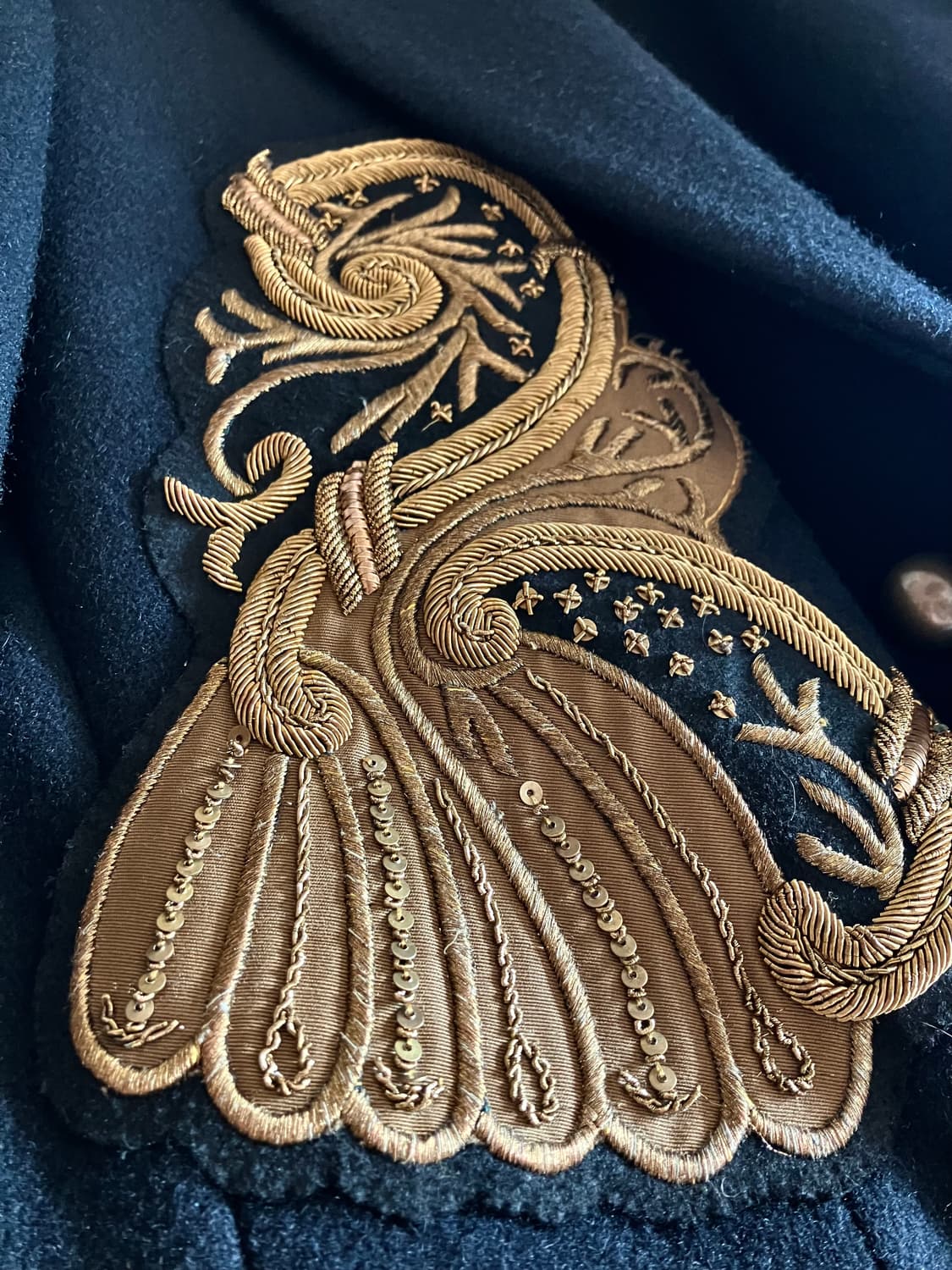 드리스 반 노튼 비즈자수 롱코트 상품이미지8