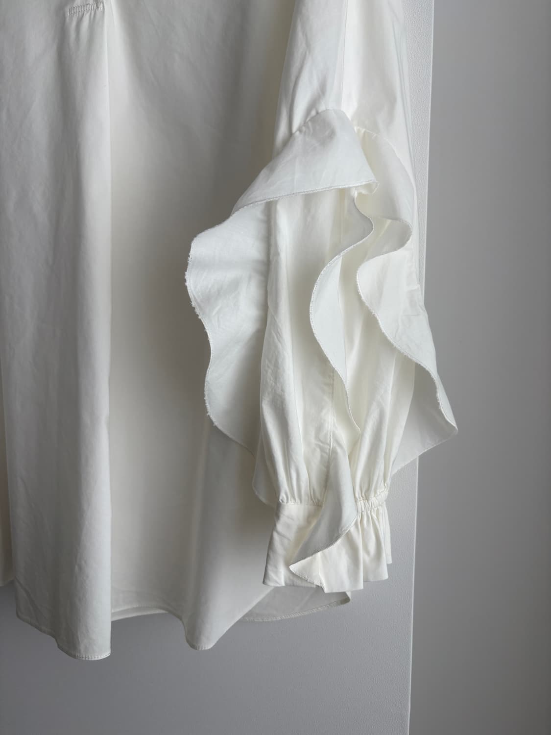 O'2nd 오즈세컨 러플 블라우스 66 상품이미지3