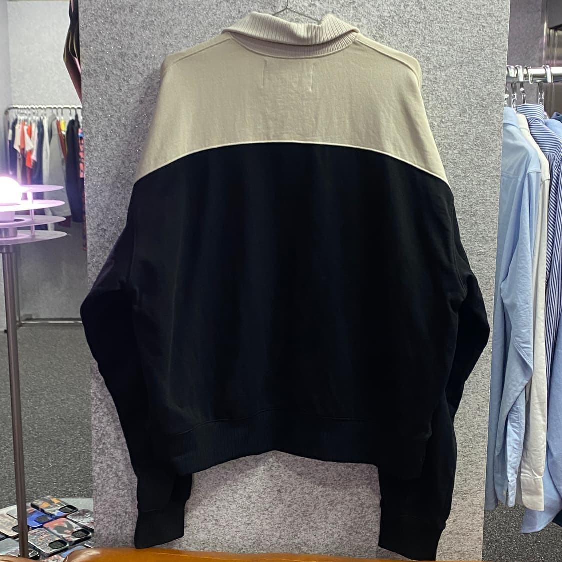 세터 하젠 부클 로고 클래식 하프 집업 스웻 셔츠 B3018   상품이미지3