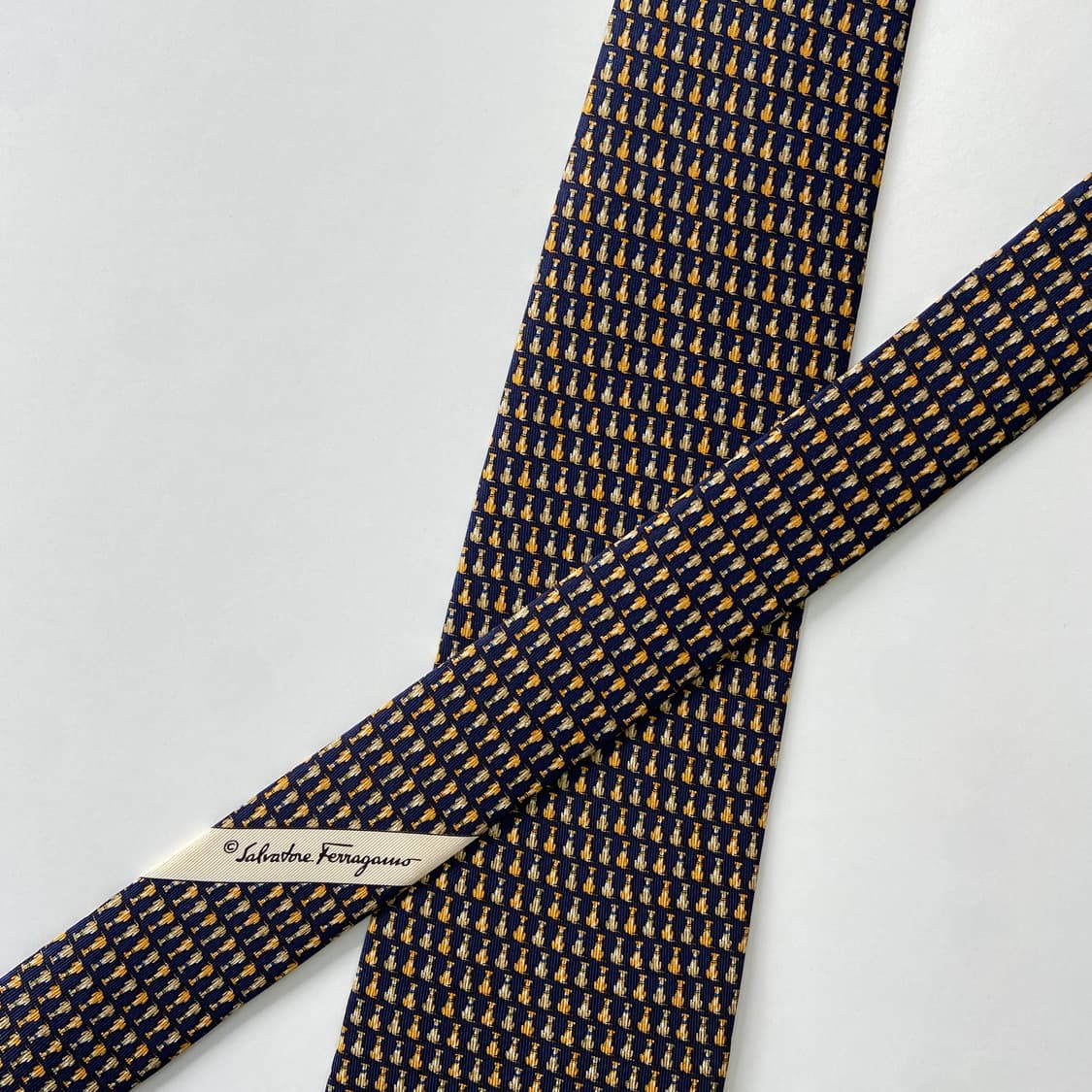 페레가모(Ferragamo) 명품 정품 넥타이 상품이미지4