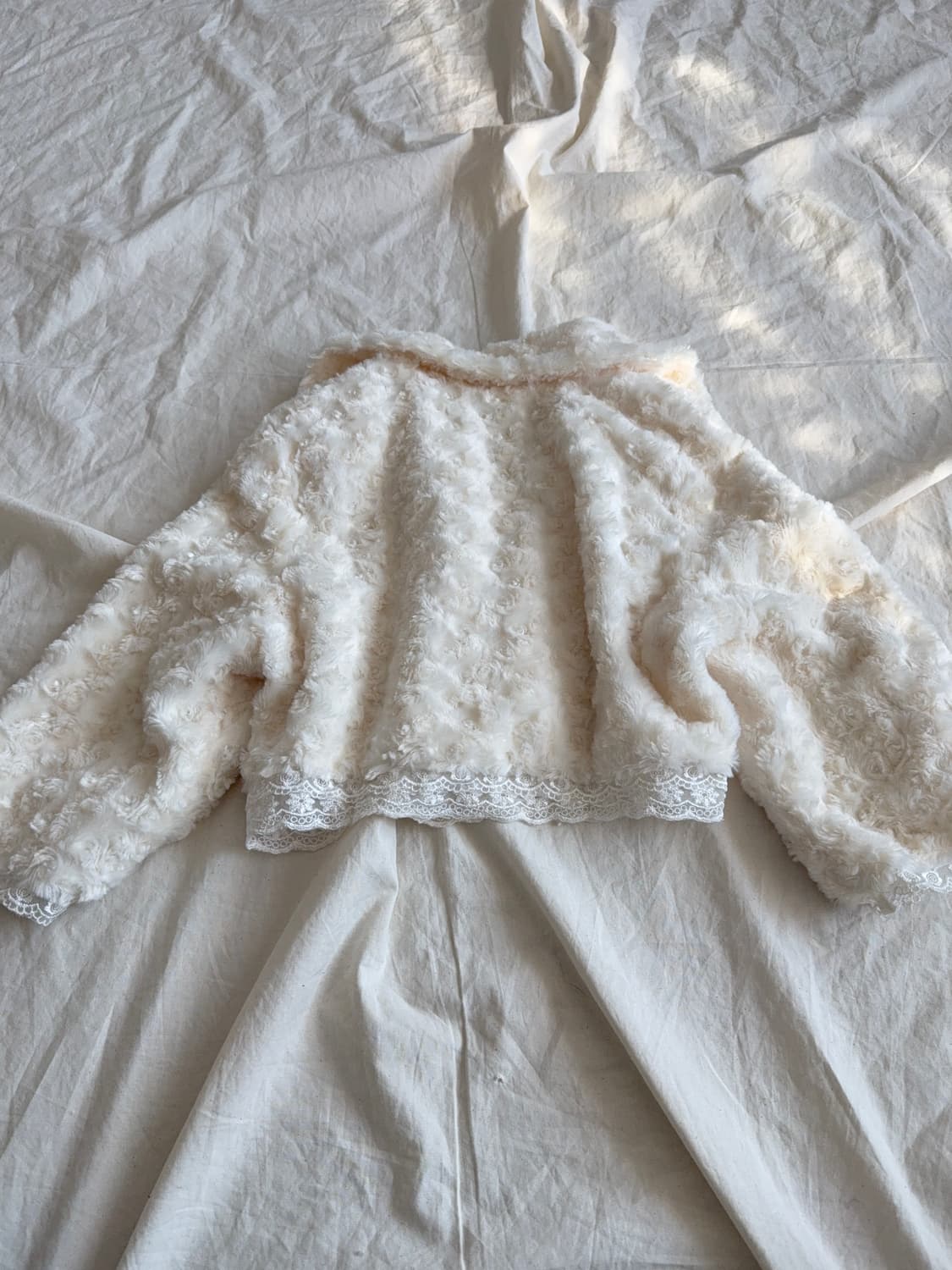 아이보리베이지 로걀 러블리 폭닥 크롭퍼 폴레로 가디건 상품이미지5