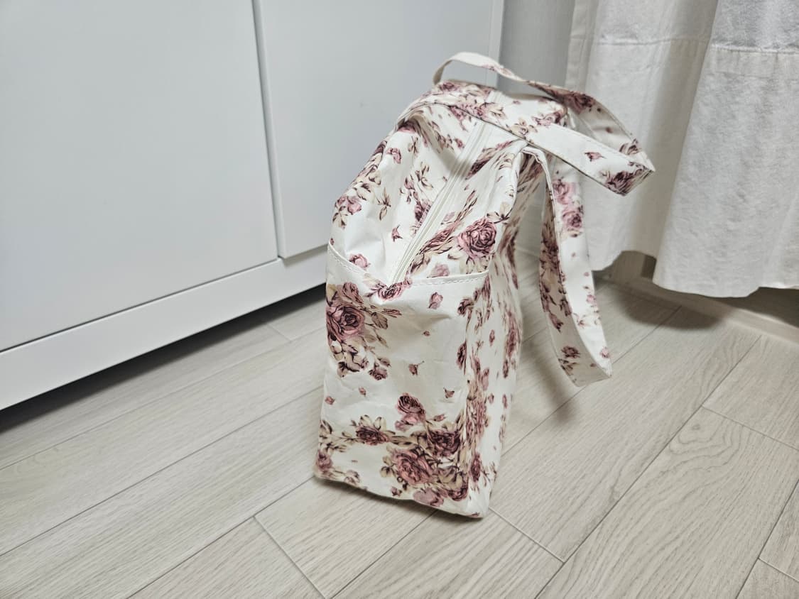 달천깔 레스트로즈 아이보리 플로럴 꽃무늬 숄더백 상품이미지3