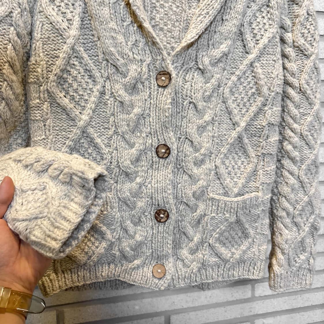 JPN VINTAGE 케이블 니트 가디건 칼라넥 투포켓 디테일 아이보리 상품이미지5