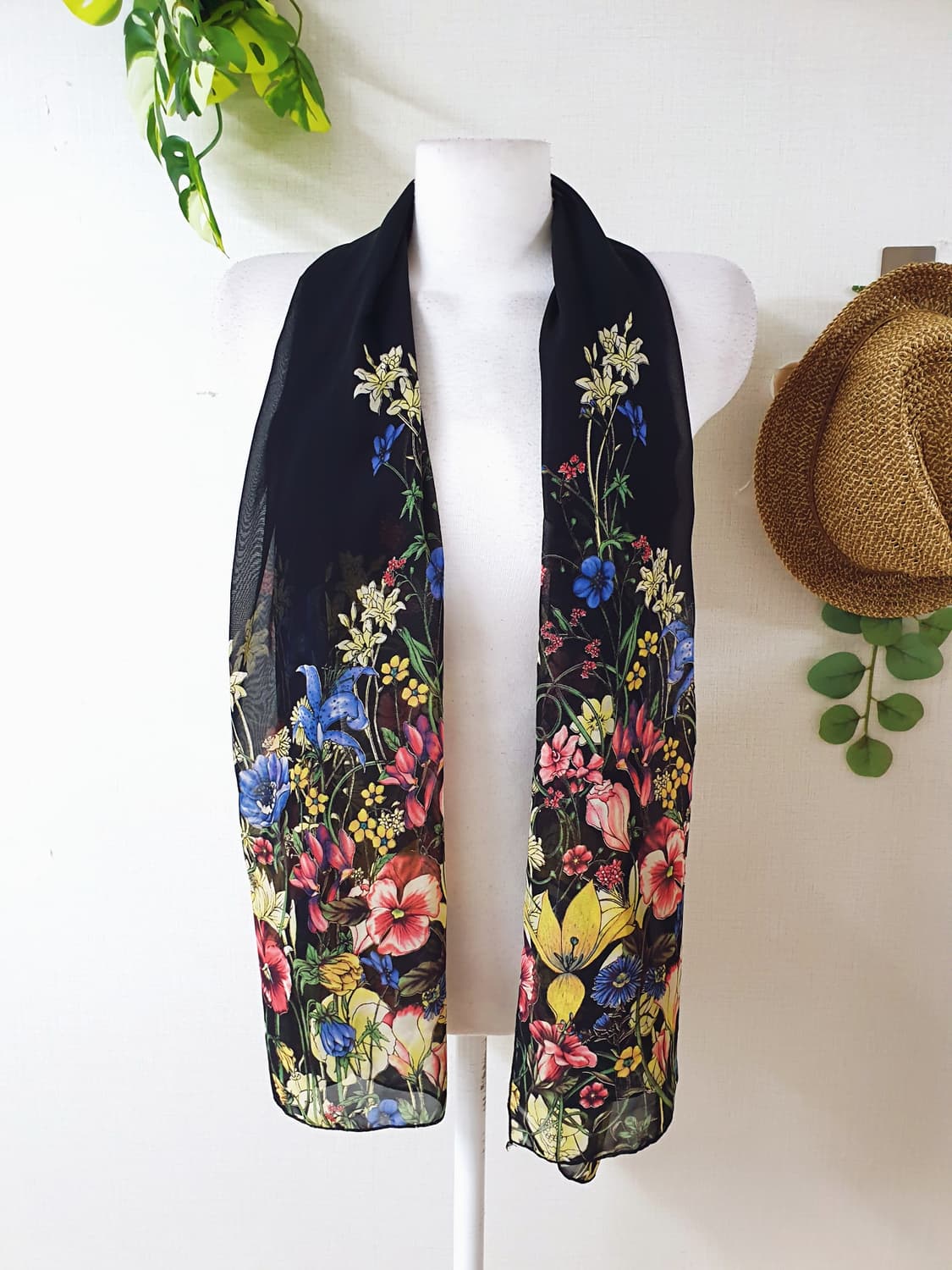 생화가득 스카프 블랙 플라워 상품이미지2