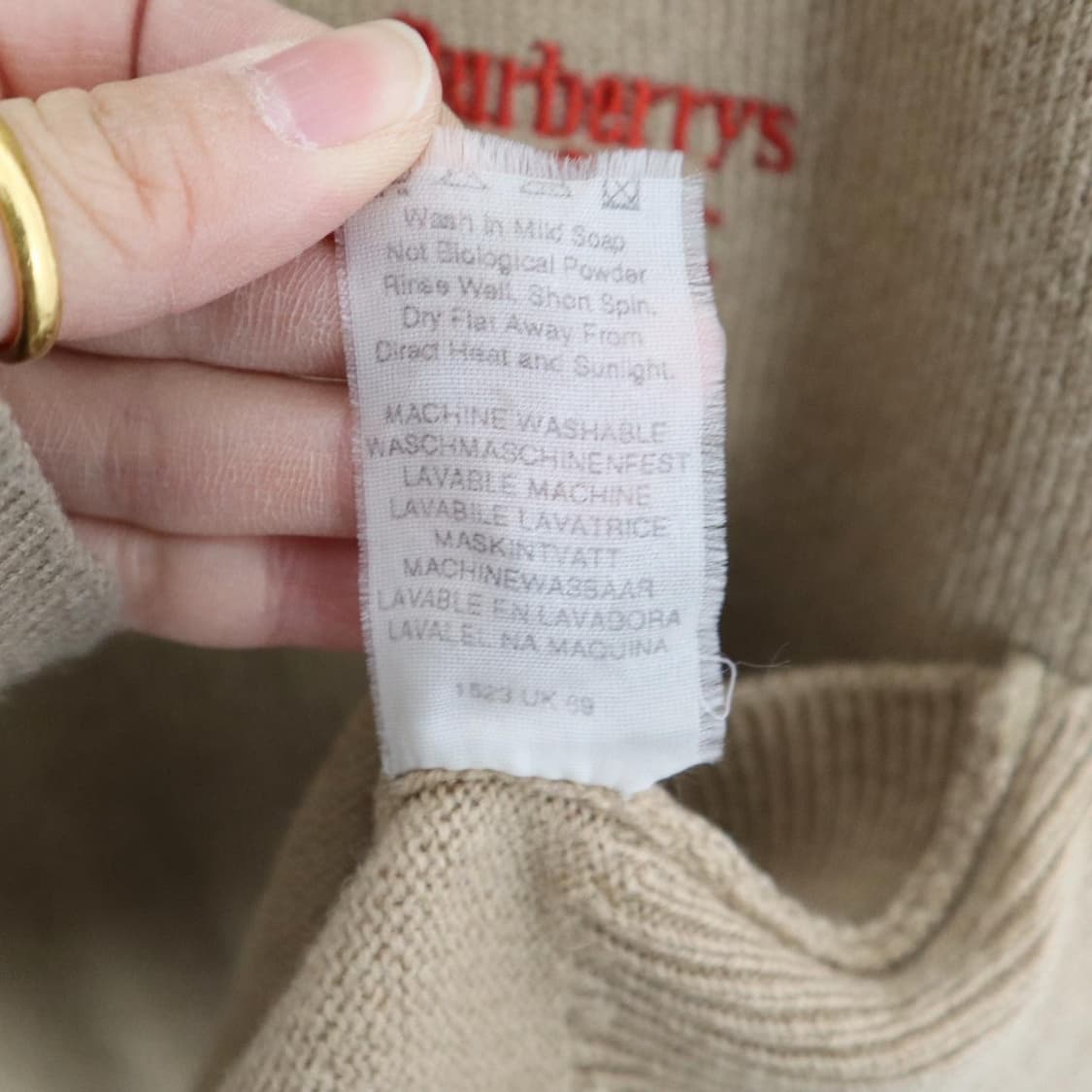버버리 기마자수 램스울 니트   상품이미지7