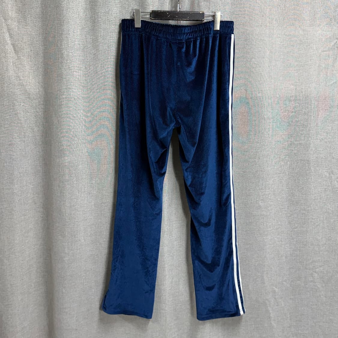 [L] 널디 벨벳 트레이닝 상하의 셋업 네이비 세트 상품이미지5