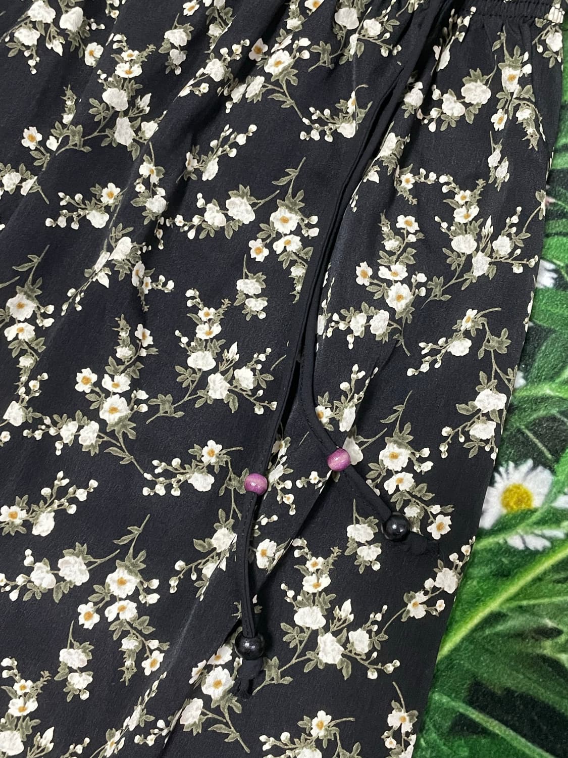 팬시클럽 플라워 러플 스커트 블랙 상품이미지3