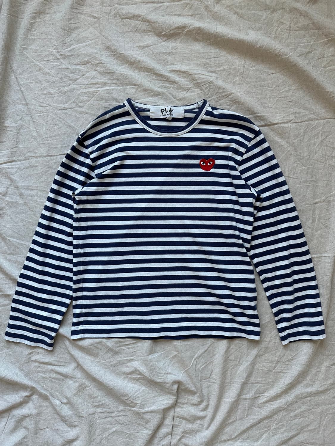 꼼데가르송 레드 와펜 스트라이프 네이비 긴팔티 AZ-T010 상품이미지4