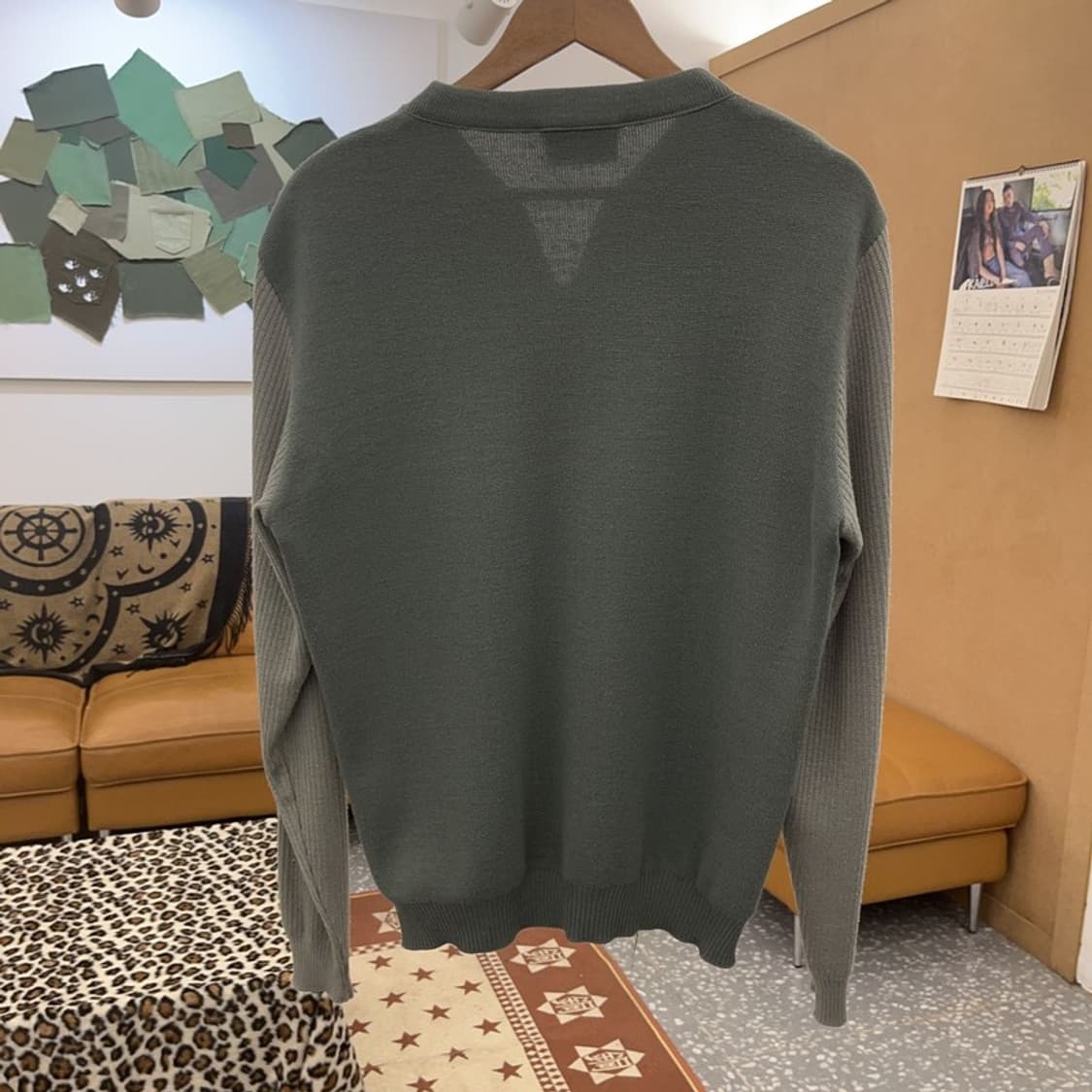 솔리드옴므 한섬 모던시크 울캐시미어 펠트 니트 맨투맨 50 C09267 상품이미지4