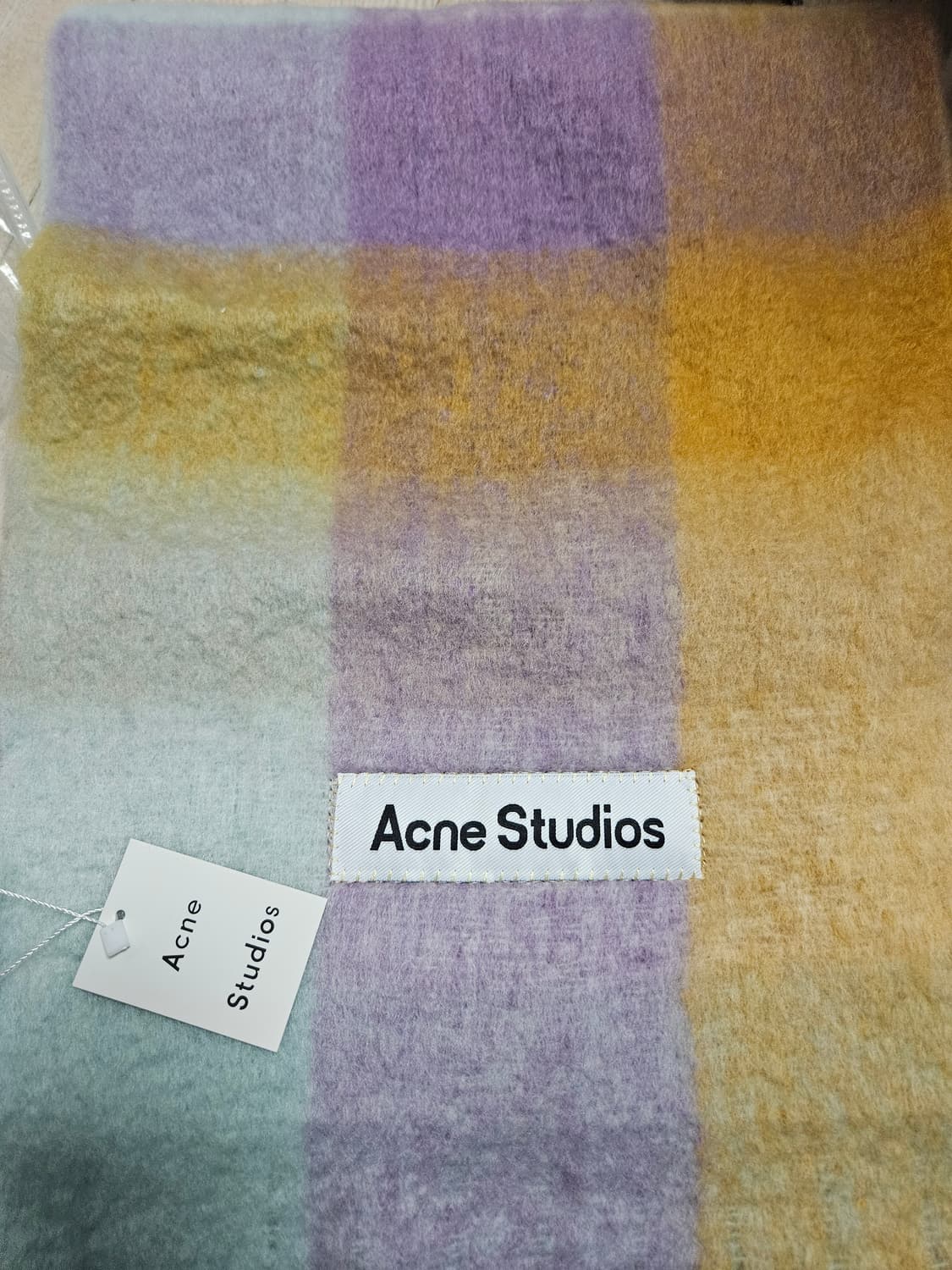 Acne Studios 머플러 (퍼플/민트/옐로우 믹스) 상품이미지2